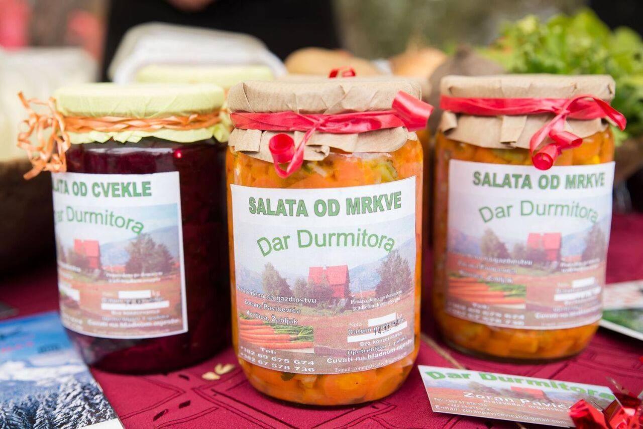 ホテル Organic Family Farm Žabljak エクステリア 写真