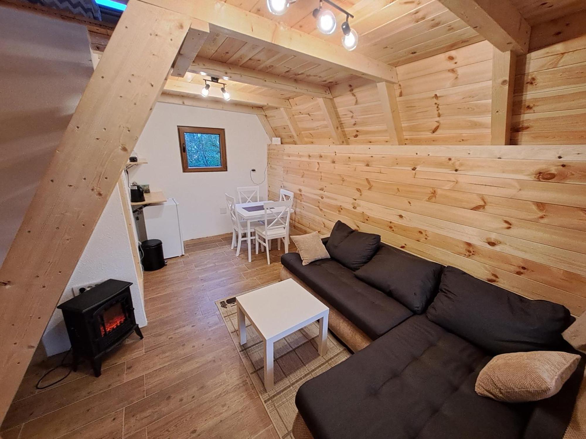 ホテル Organic Family Farm Žabljak 部屋 写真