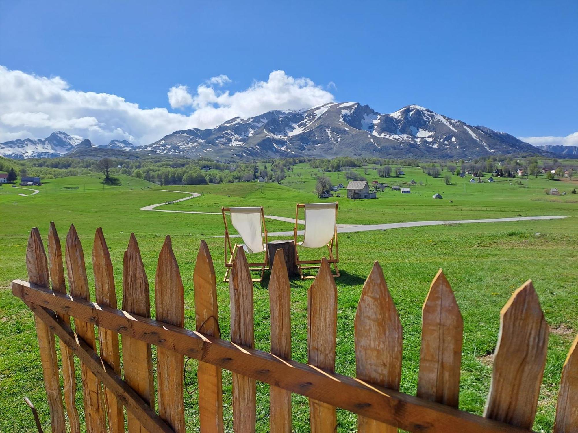 ホテル Organic Family Farm Žabljak 部屋 写真